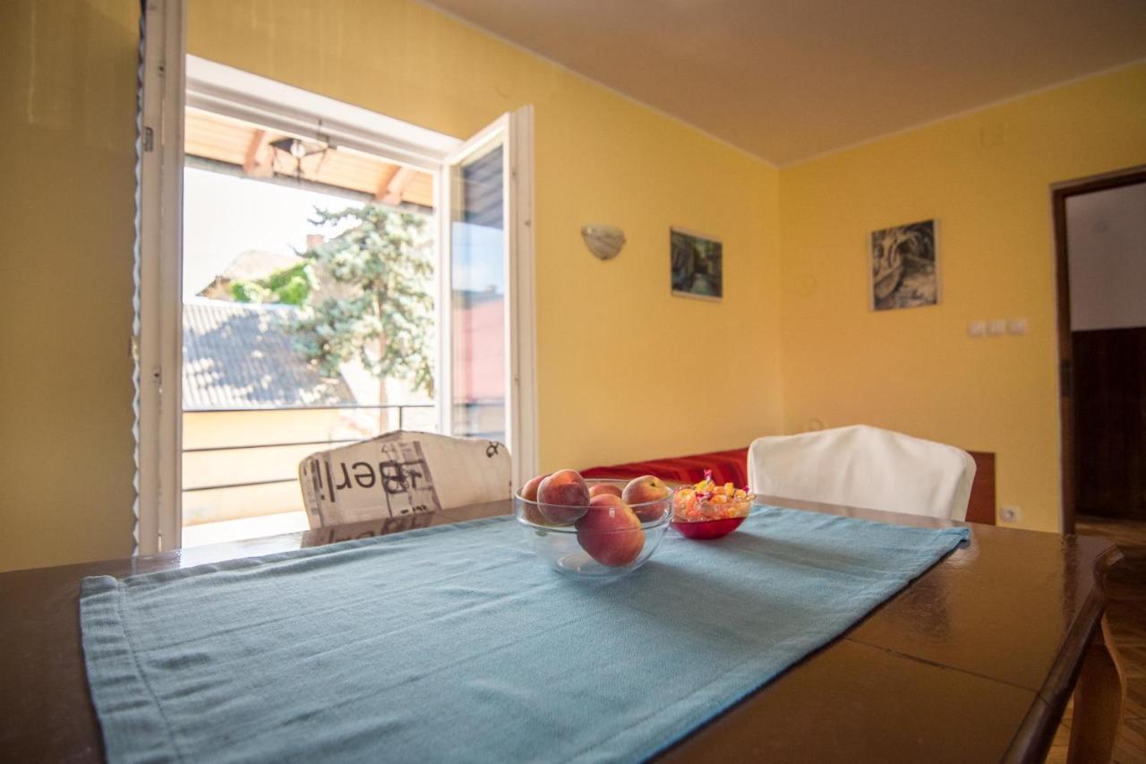 Studio Apartman Second Serve Samobor Exterior foto